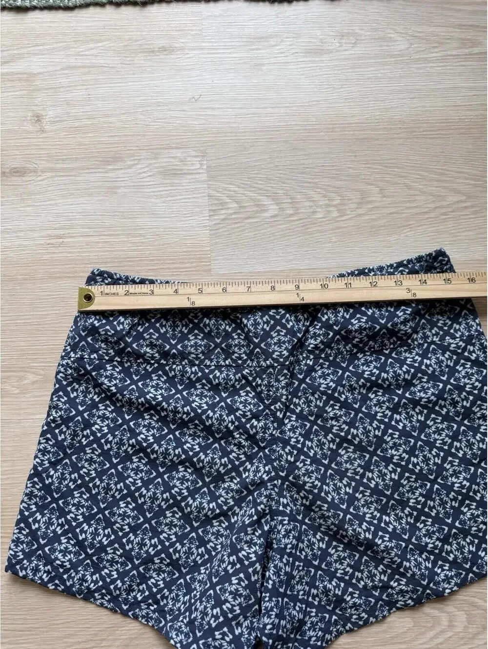 Patagonia Women’s Sz XS Barely Baggies Blue Geometric NetPlus Swim Hiking Shorts